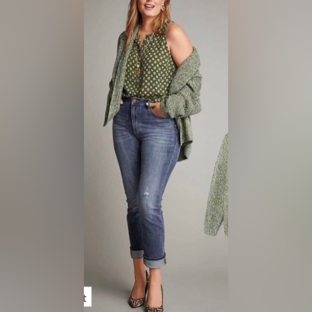 Cabi Higher Straight Jeans-size 6